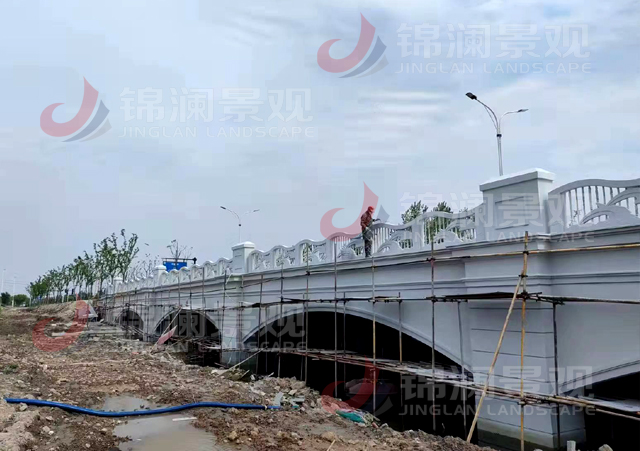 鑄造石欄桿,鑄造石掛板,晶鑄石掛板,晶鑄石欄桿,鑄造石樹池坐凳,泰科石樹池,晶鑄石,精鑄石,泰科石,鑄造石橋梁裝飾