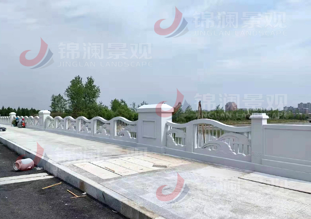 鑄造石欄桿,鑄造石掛板,晶鑄石掛板,晶鑄石欄桿,鑄造石樹池坐凳,泰科石樹池,晶鑄石,精鑄石,泰科石,鑄造石橋梁裝飾