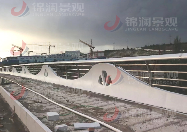 鑄造石欄桿,鑄造石掛板,晶鑄石掛板,晶鑄石欄桿,鑄造石樹池坐凳,泰科石樹池,晶鑄石,精鑄石,泰科石,鑄造石橋梁裝飾