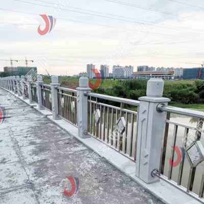 南通精鑄石不銹鋼橋梁護(hù)欄工程