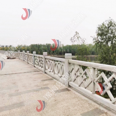 河道欄桿鑄造石石木仿石景觀護(hù)欄