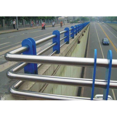 簡單介紹一下道路護(hù)欄的結(jié)構(gòu)