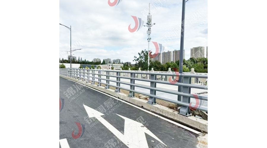 橋梁鋁合金欄桿防撞護(hù)欄